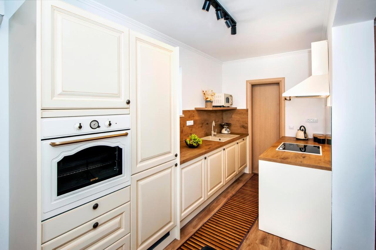 Apartment Miral Rovinjsko Selo Eksteriør billede