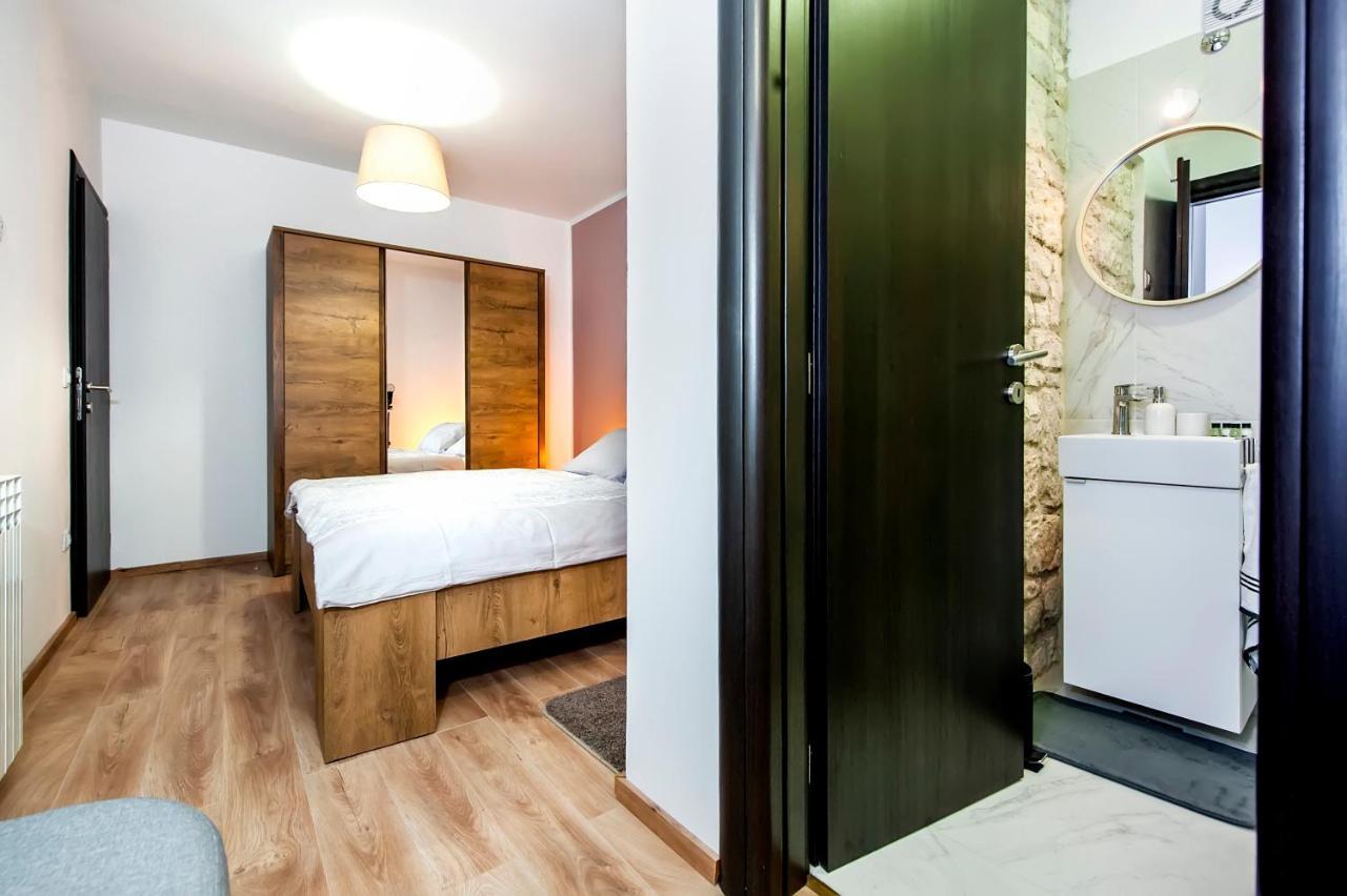 Apartment Miral Rovinjsko Selo Eksteriør billede